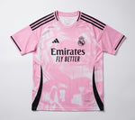 REAL MADRID - MAILLOT CONCEPT 25/26